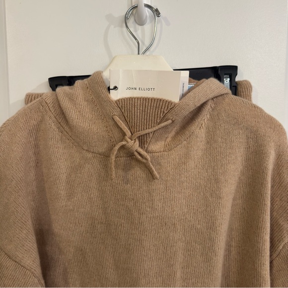 John Elliott Two Tone Cashmere in Camel Almond Pullover - Picture 5 of 13